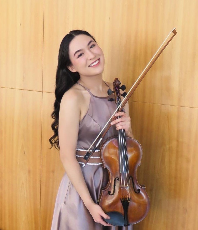 Angela Rubin headshot image