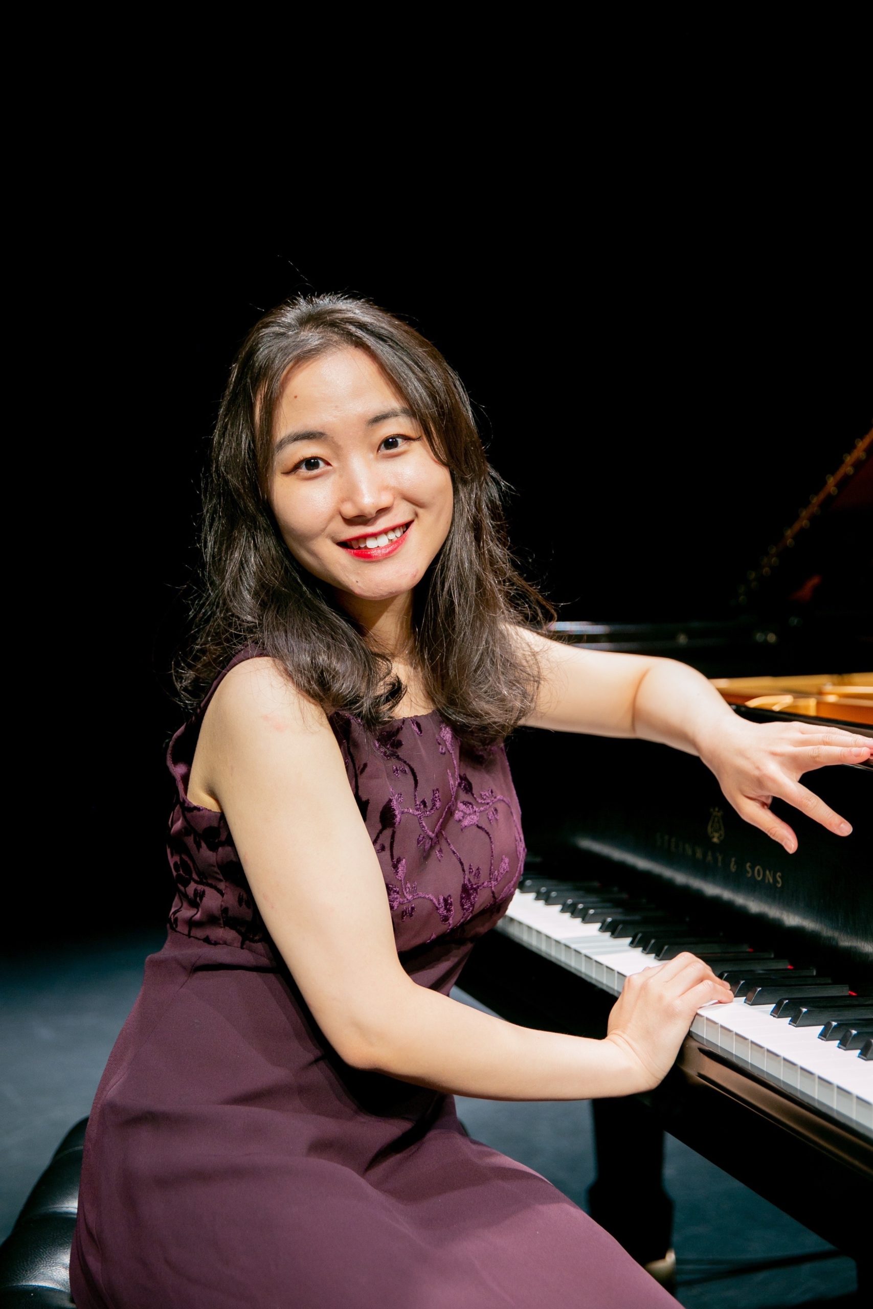 Chaojun Yang headshot image