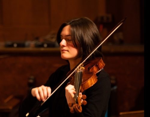 Liza Sommers Liza Sommers on violin photo