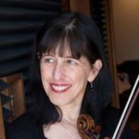 Roberta Zalkind headshot image