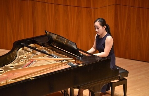 Chamber Music Extravaganza: Strings and Piano Chamber Music I
