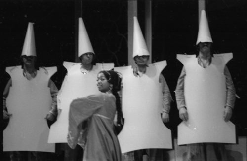 Isabella with four of the Eunuchs.