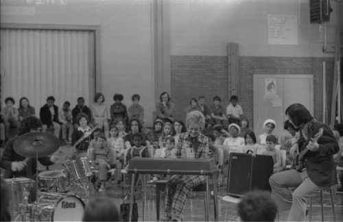 R1177-10 Marian McPartland with her substitute bass player at the World of Inquiry School in Rochester, New York in March, 1971.