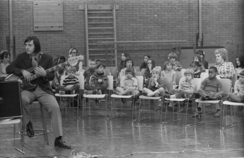 R1177-7 Marian McPartland with her substitute bass player at the World of Inquiry School in Rochester, New York in March, 1971.