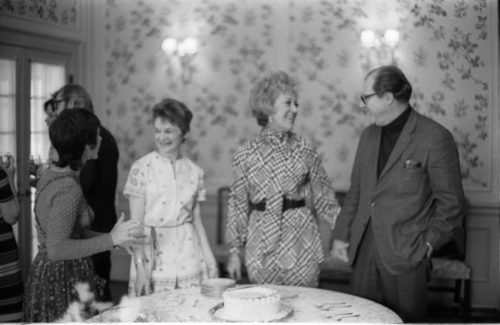 R1178-20 An informal birthday party for Marian McPartland
