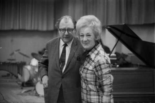 R1180-26A Marian McPartland with Walter Hendl