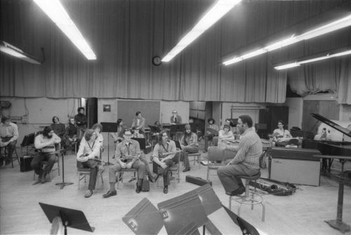 Oliver Nelson with Eastman School Jazz and Contemporary Media students in master class in Room 120