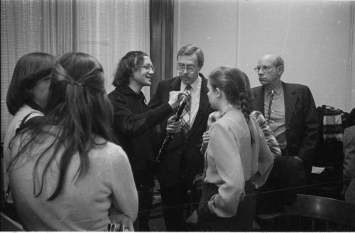 R3059-34 Heinz Holliger working with Eastman oboe majors. Faculty members Robert Sprenkle and Philip West are also present.