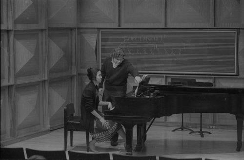 Emanuel Ax working with an Eastman School piano major in Howard Hanson Hall.