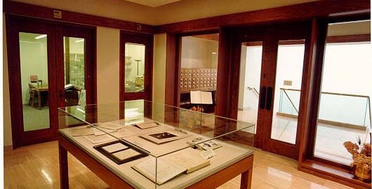 The display cases in the Special Collections foyer showcase some of the library’s most valuable treasures. Currently, the cases feature a display of Debussy’s manuscript short score to La Mer.