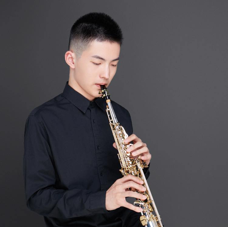 Yuyang Zheng headshot