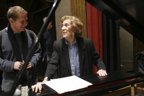 Marian McPartland and Jeremy Siskind β08E Marian McPartland and Jeremy Siskind β08E