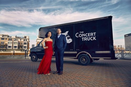 Susan Zhang β13E (MM) with her Concert Truck Susan Zhang β13E (MM) with her Concert Truck