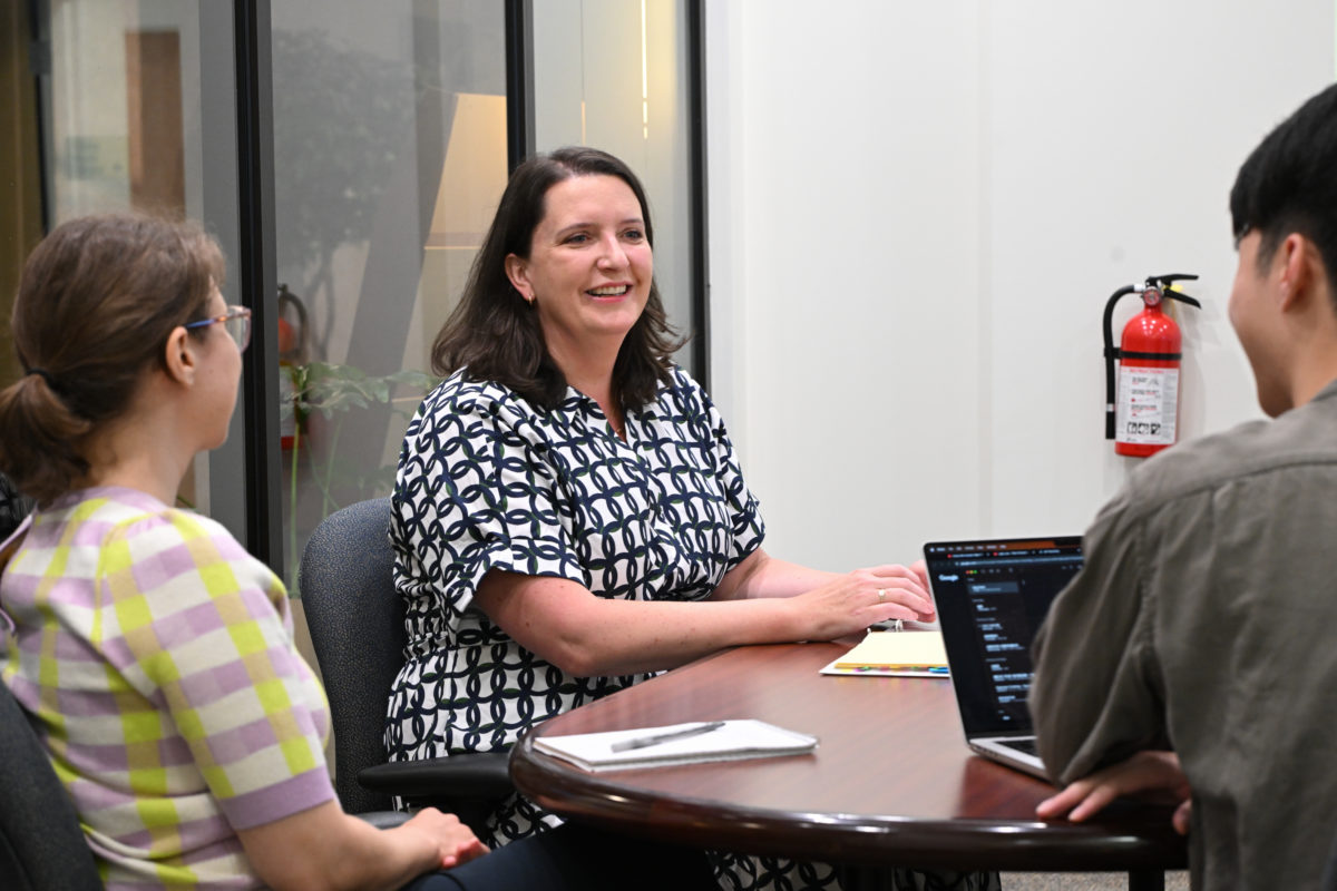 Dean Sheeran speaks with students at Eastman’s Institute for Music Leadership