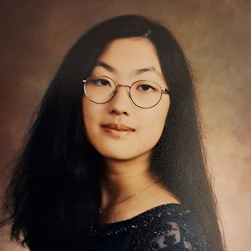 Athena Zhang headshot