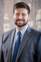 Dr. Todd Schneider headshot