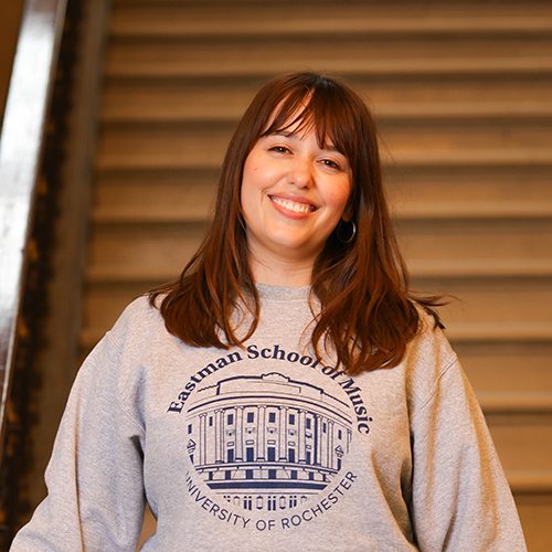 Emily Evans headshot