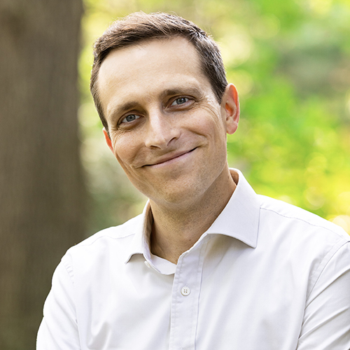 John Kapusta headshot image