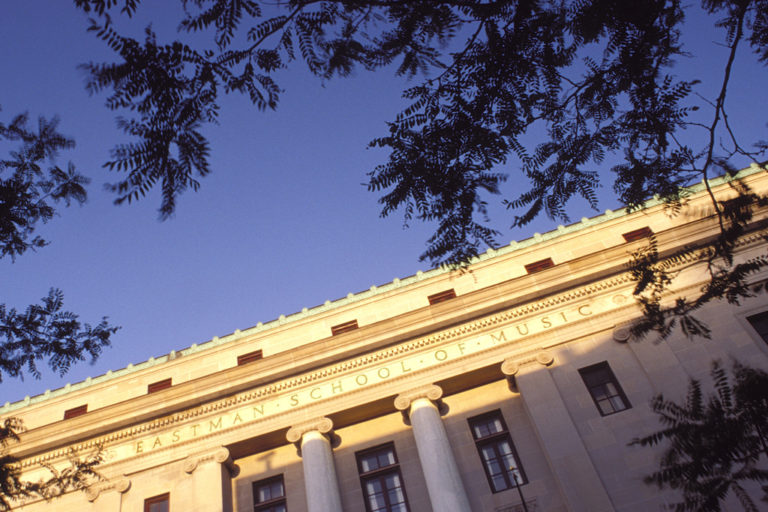esm_exterior_2