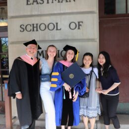 Accompanying Graduation 2025