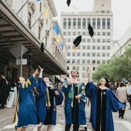 Accompanying Graduation 2025